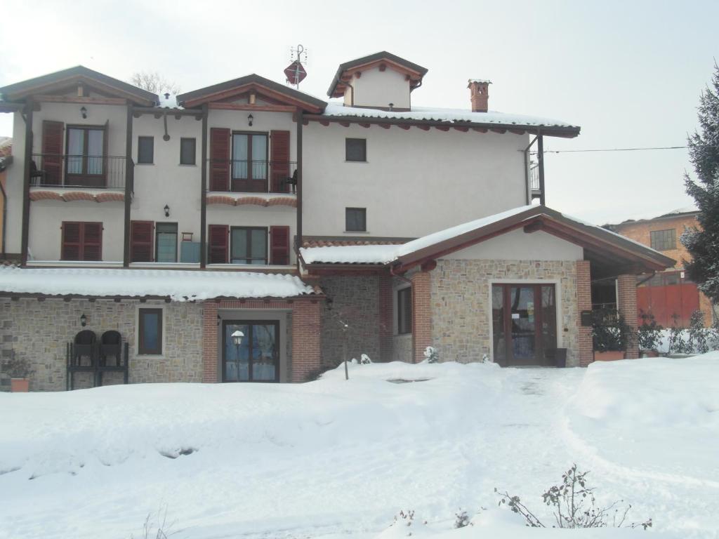Agriturismo La Dimora Del Contadino Mondovì Dış mekan fotoğraf