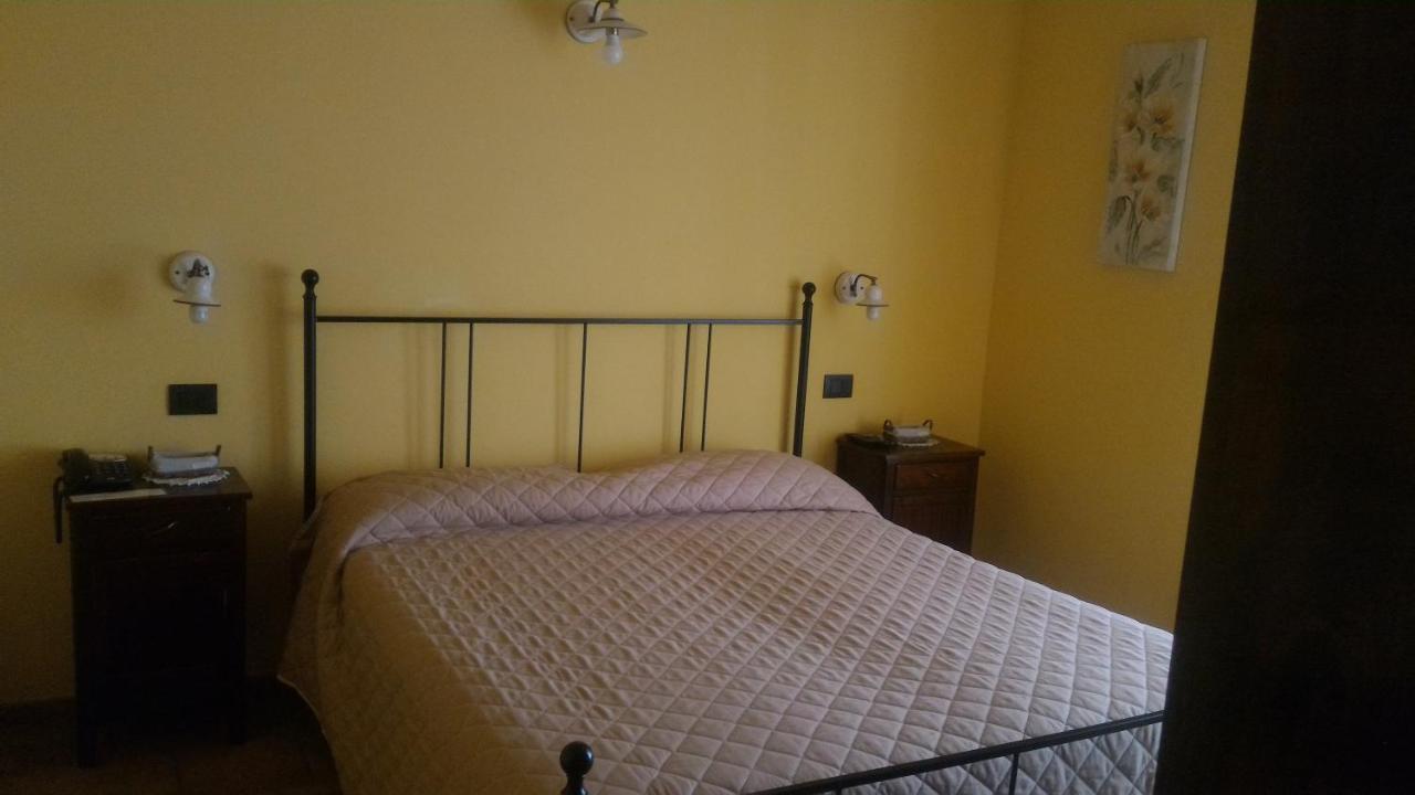 Agriturismo La Dimora Del Contadino Mondovì Dış mekan fotoğraf
