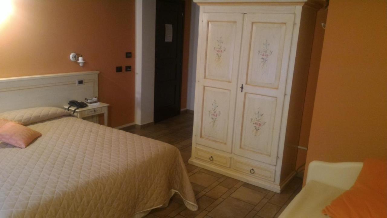 Agriturismo La Dimora Del Contadino Mondovì Dış mekan fotoğraf